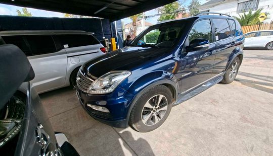 Ssangyong • Rexton
