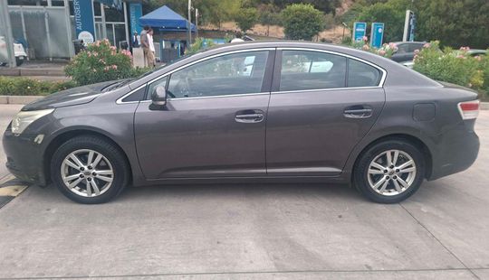 Toyota • Avensis