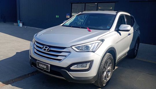 Hyundai • Santa Fe