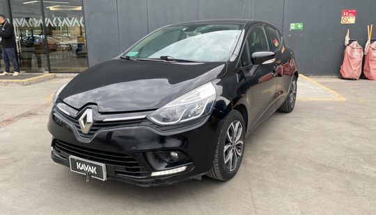 Renault • Clio