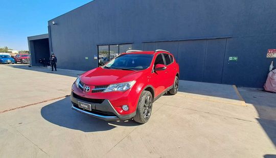 Toyota • RAV4
