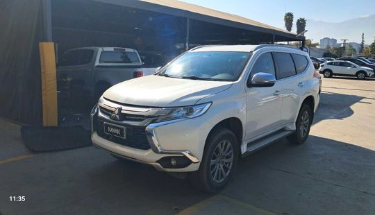 Mitsubishi • Montero Sport