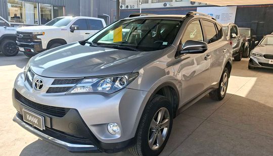 Toyota • RAV4
