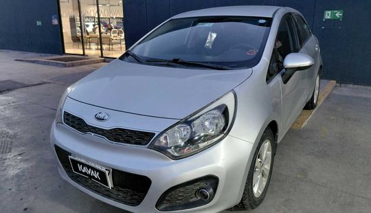 Kia • RIO 5