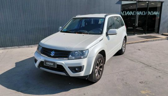 Suzuki • GrandNomade
