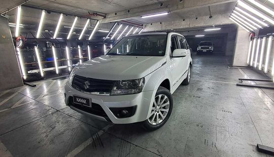 Suzuki • GrandNomade