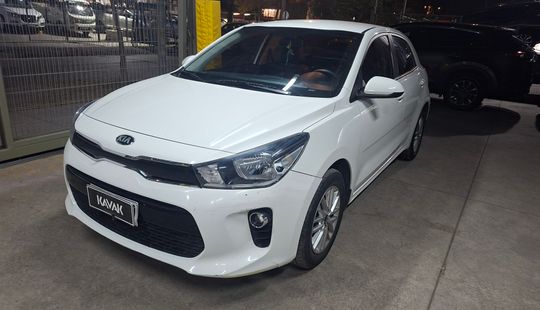 Kia • RIO 5