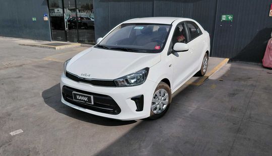 Kia • Soluto