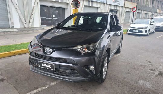 Toyota • RAV4