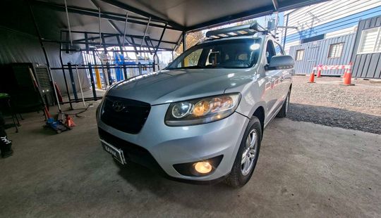 Hyundai • Santa Fe