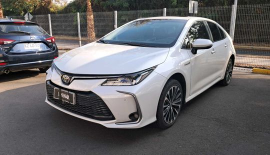 Toyota • Corolla