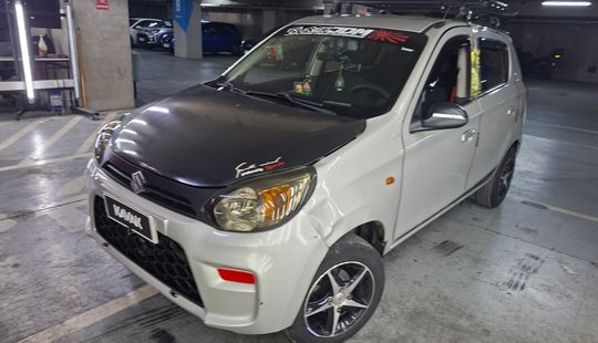 Suzuki • Alto