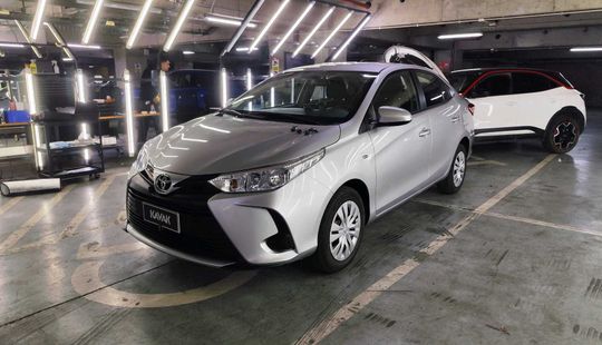 Toyota • Yaris