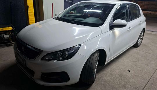 Peugeot • 308