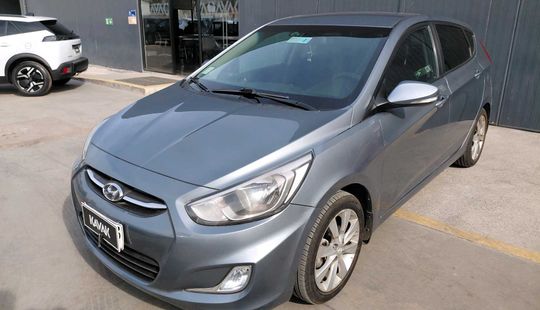 Hyundai • Accent