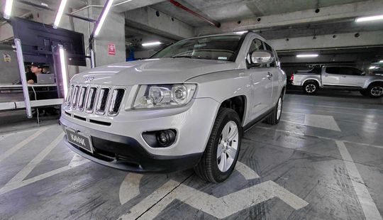 Jeep • Compass
