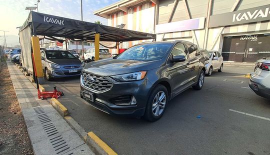 Ford • Edge