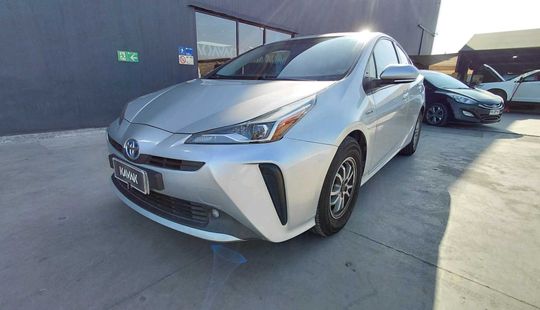 Toyota • Prius