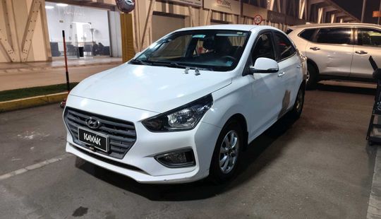 Hyundai • VERNA