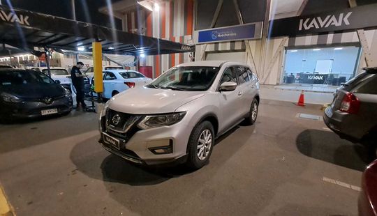 Nissan • X-Trail