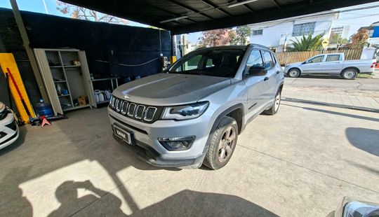 Jeep • Compass