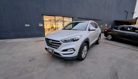 Hyundai • Tucson