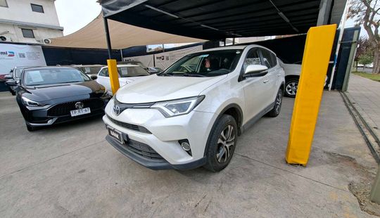 Toyota • RAV4