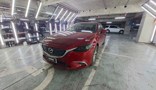 Mazda • Mazda 6