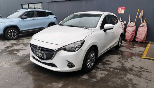 Mazda • Mazda 2