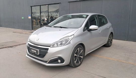 Peugeot • 208
