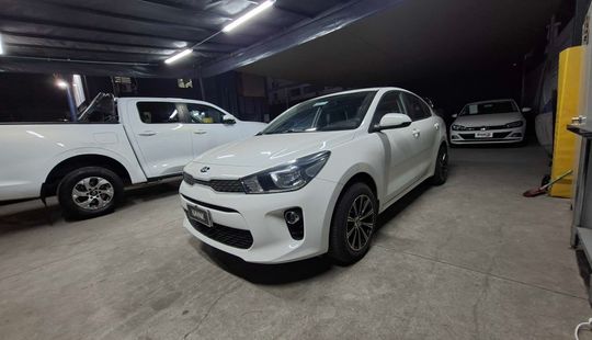 Kia • RIO 4