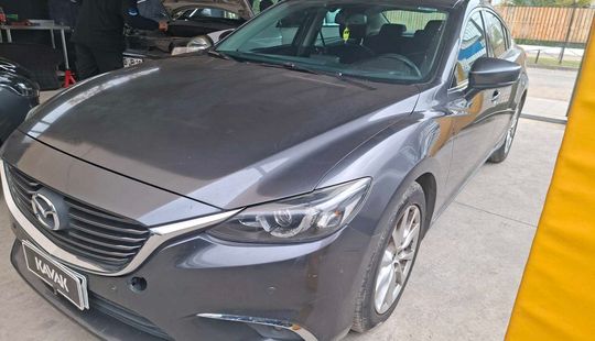 Mazda • Mazda 6