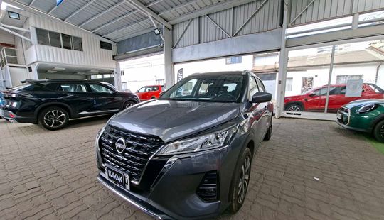 Nissan • Kicks