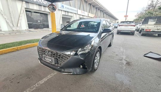 Hyundai • Accent