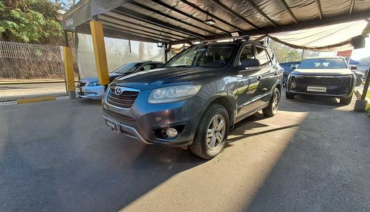 Hyundai • Santa Fe