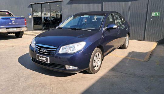 Hyundai • Elantra
