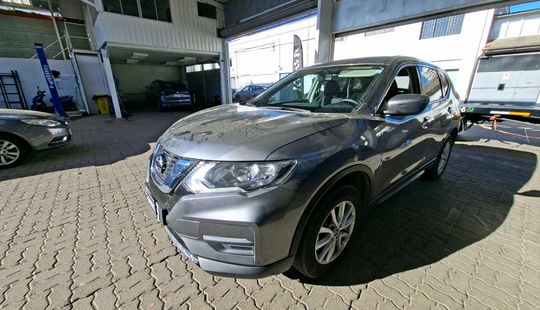 Nissan • X-Trail