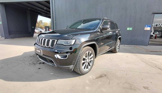 Jeep • Grand Cherokee