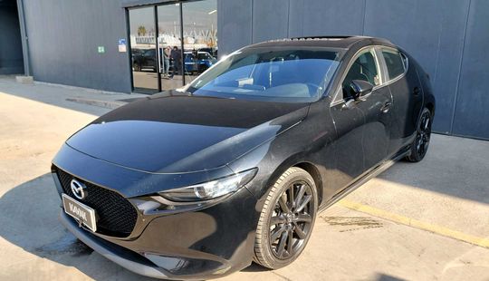Mazda • Mazda 3