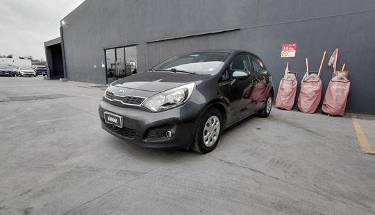 Kia • RIO 5