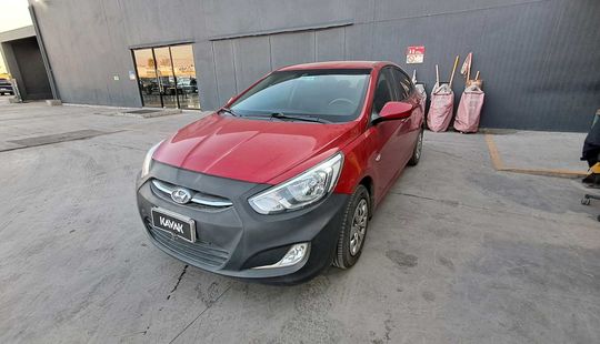 Hyundai • Accent