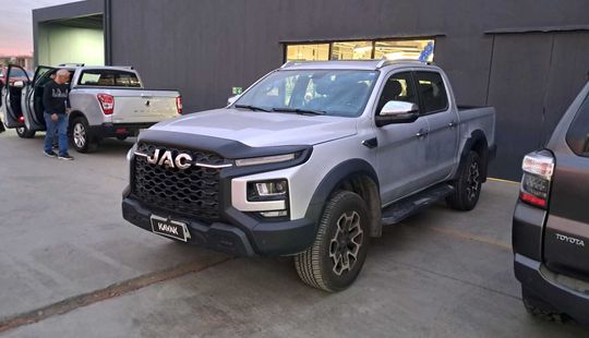 Jac • T9