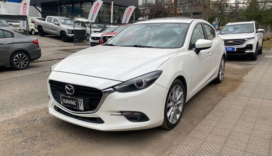 Mazda • Mazda 3