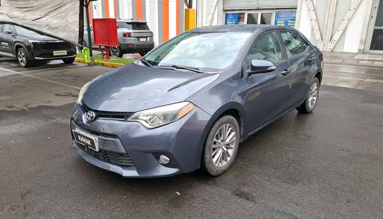 Toyota • Corolla