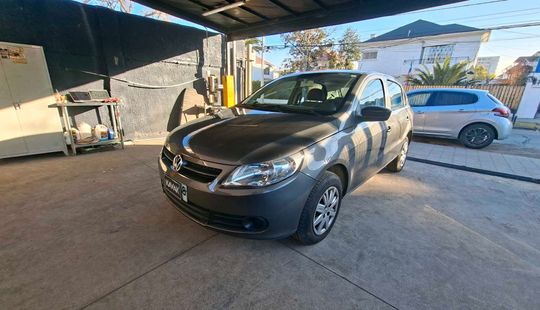Volkswagen • Gol