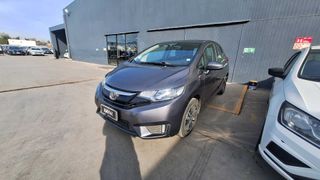 Honda • Fit