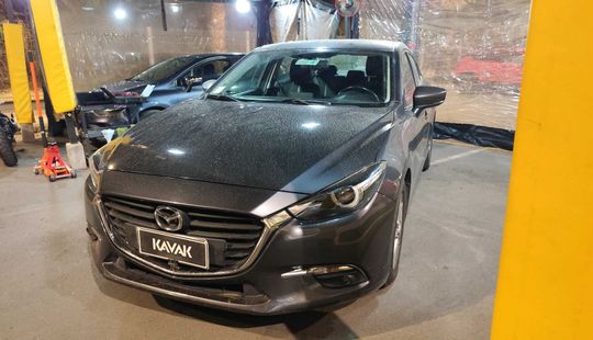 Mazda • Mazda 3
