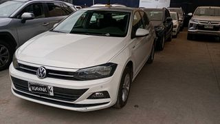 Volkswagen • Polo