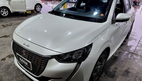 Peugeot • 208
