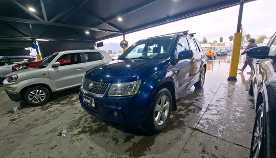 Suzuki • GrandNomade